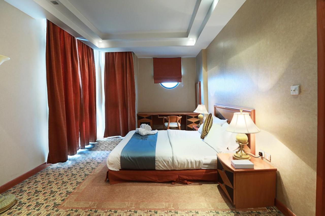 Appartamento Elite Tower Seef Esterno foto