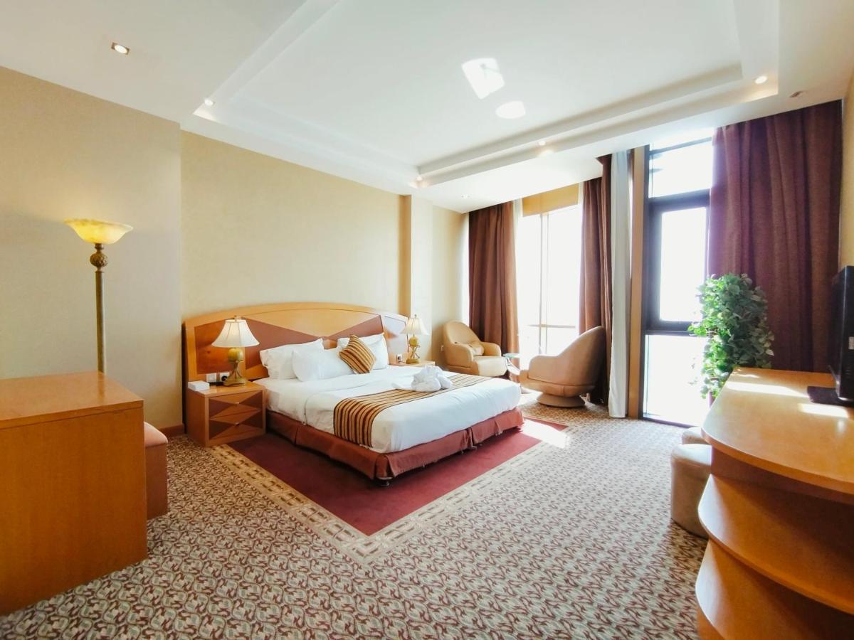 Appartamento Elite Tower Seef Esterno foto