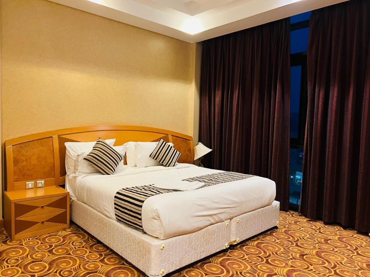 Appartamento Elite Tower Seef Esterno foto